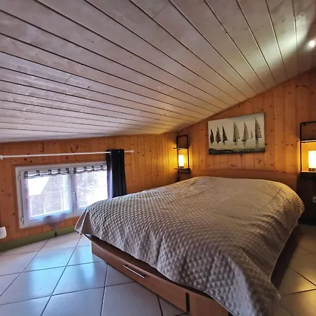 Holiday home Renove Avec Sauna En Haute-loire, Parfait Pour Randonnees Et Repos - Fr-1-582-344