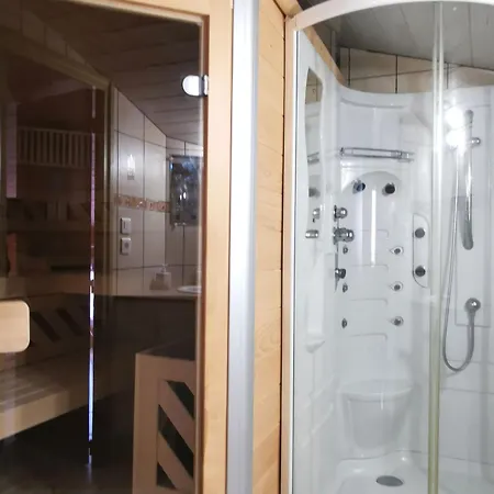 Renove Avec Sauna En Haute-loire, Parfait Pour Randonnees Et Repos - Fr-1-582-344 Holiday home *